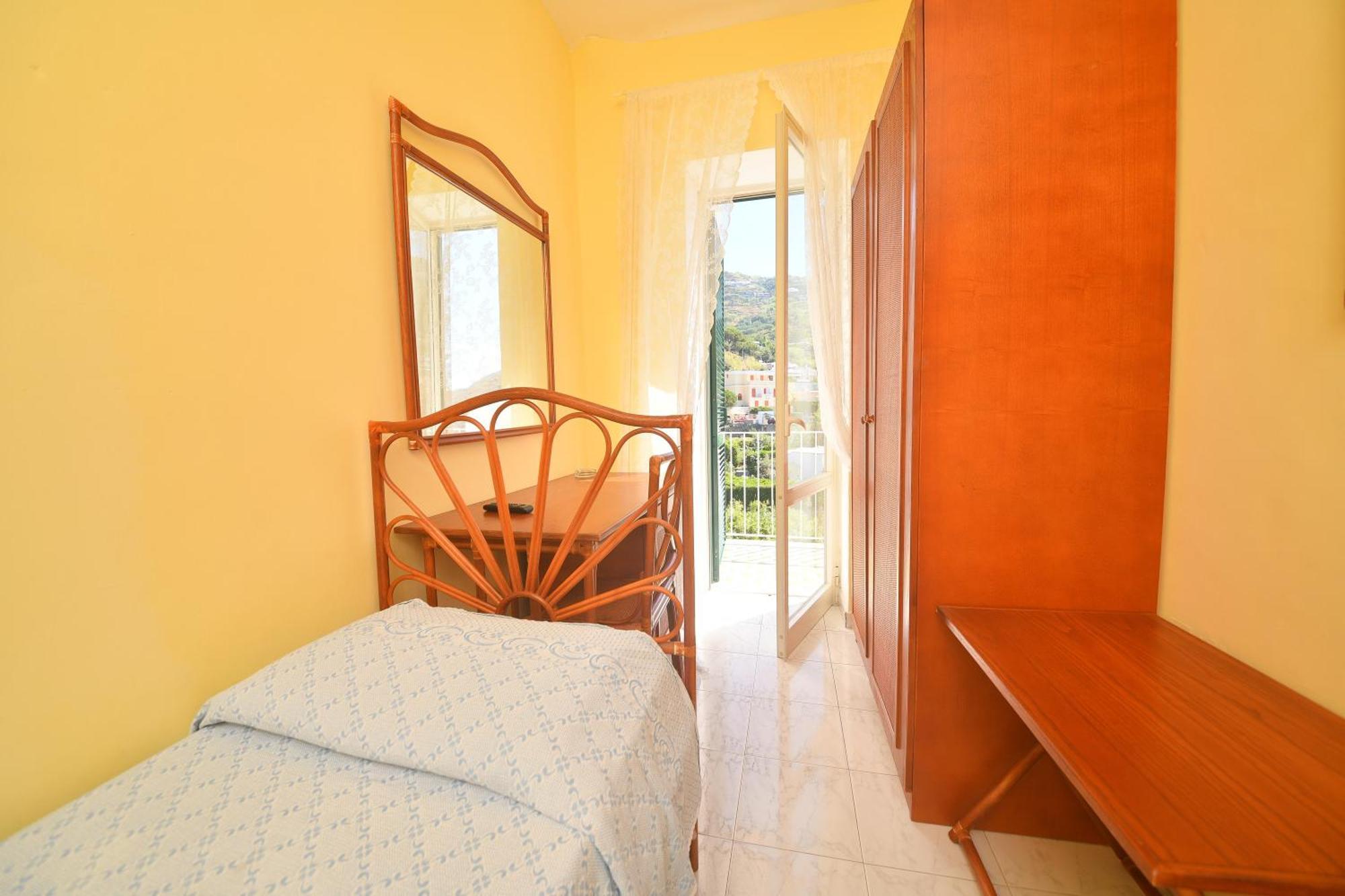 Hotel Maremonti Forio  Room photo